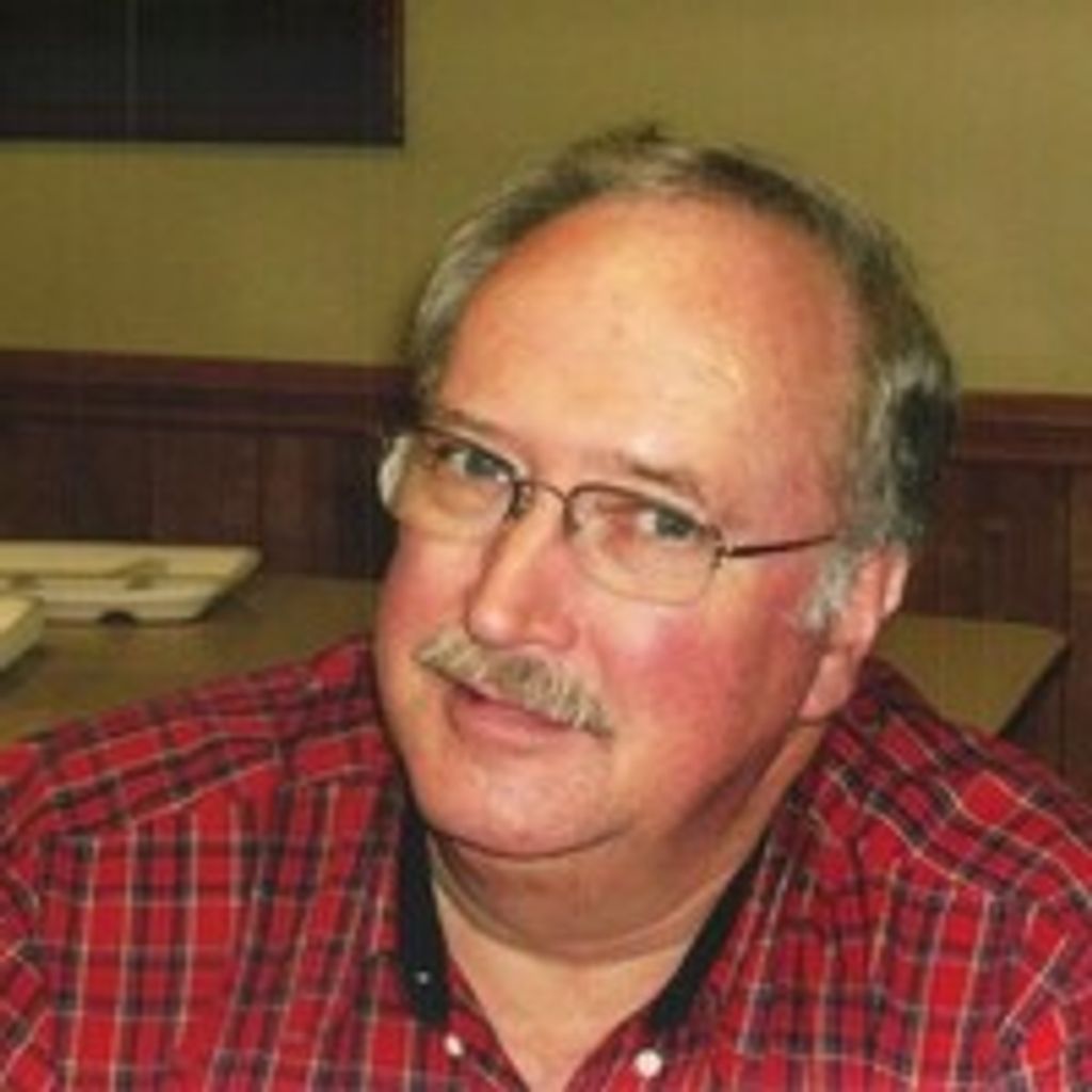 Leslie Thomas Perry Profile Photo