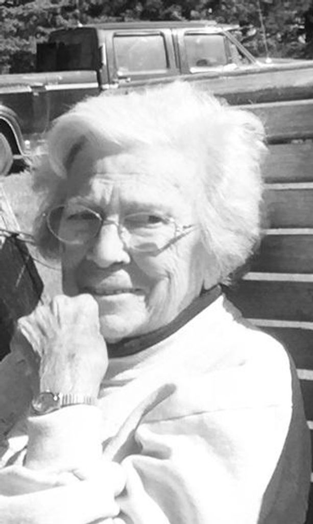 Fern Elizabeth Farthing Profile Photo