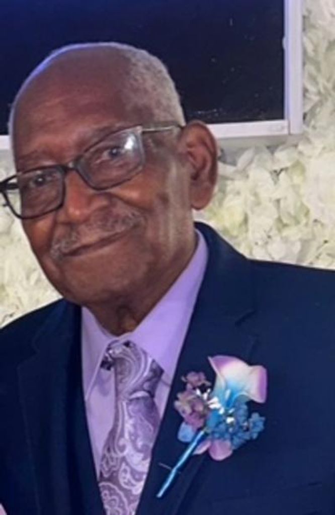 Ozzie Lee "Sonny Boy" Spann Profile Photo