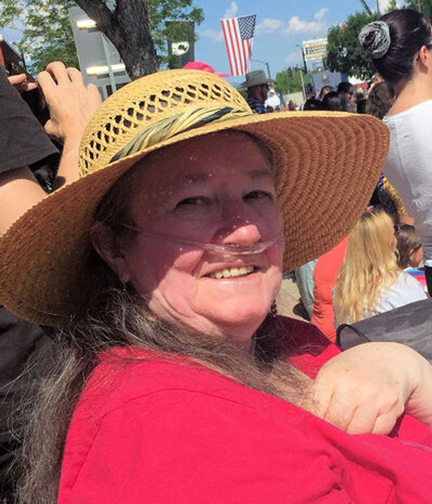 Julia Lee Long Profile Photo