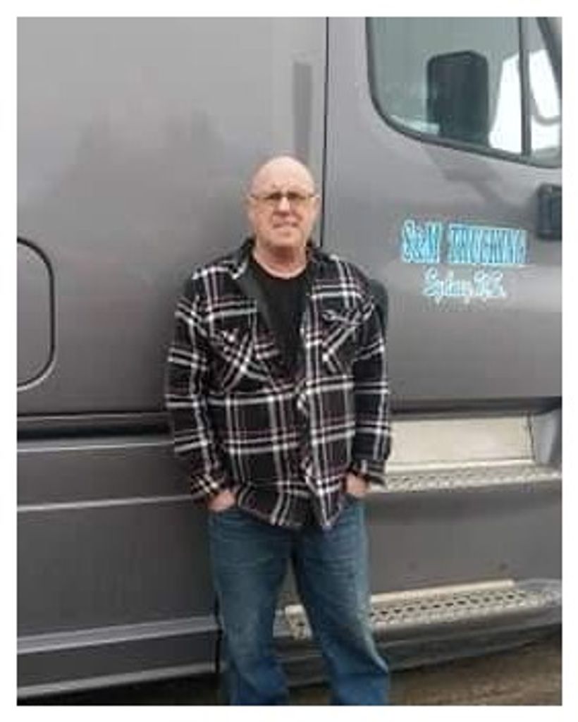 Michael Terrence MacKinnon Profile Photo