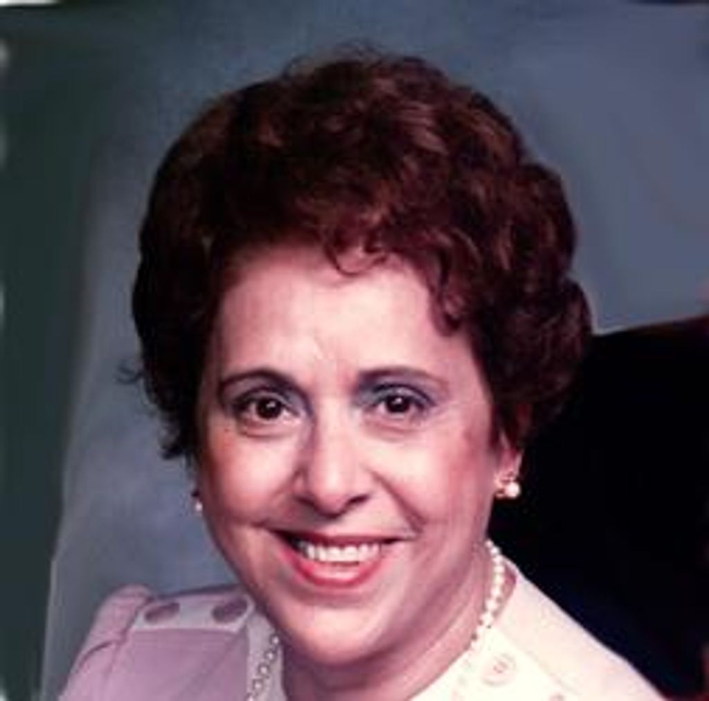 Leah V. Saraiva