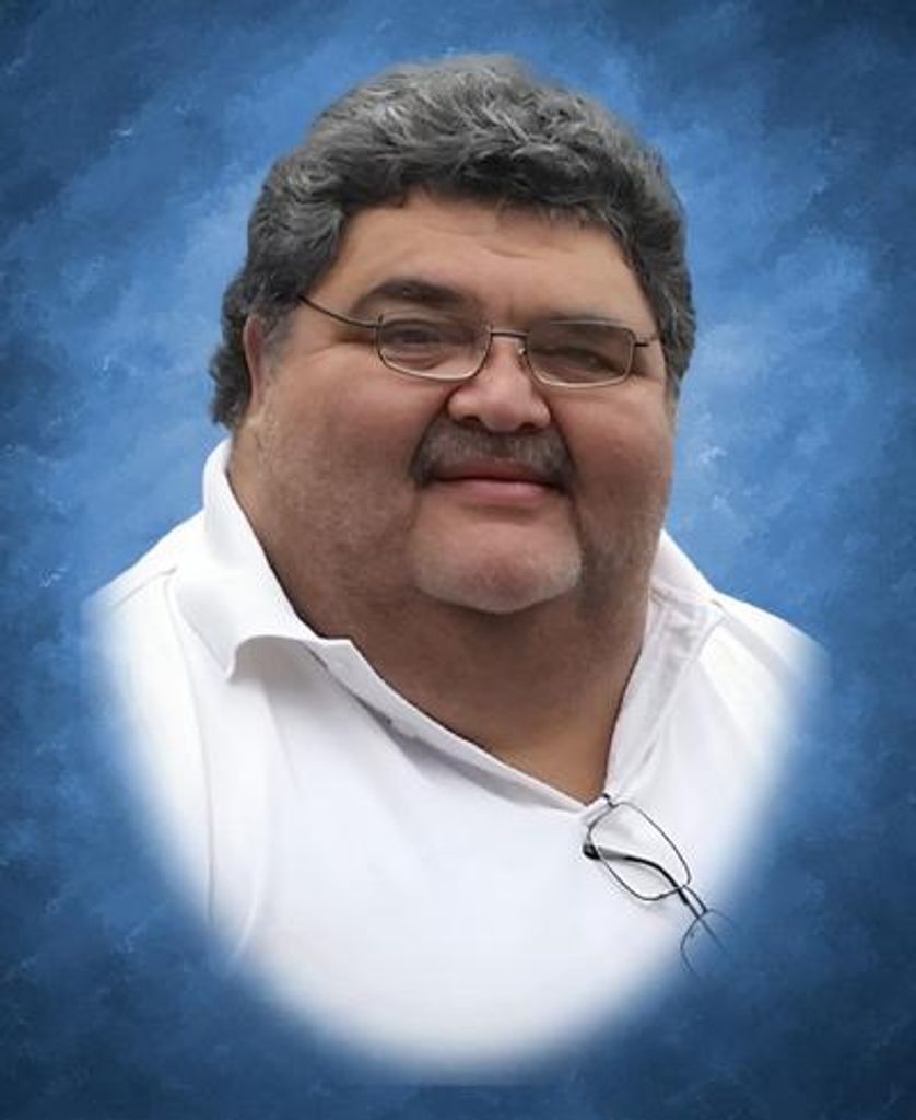 Roland Vera Profile Photo