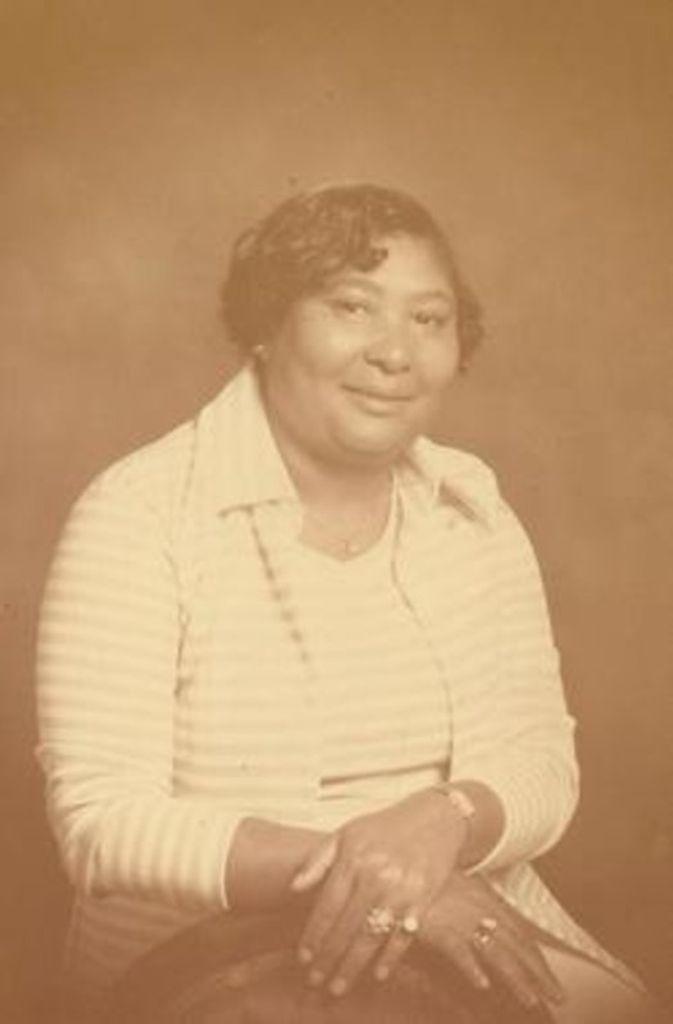 Wilma Lee Grant Hollins