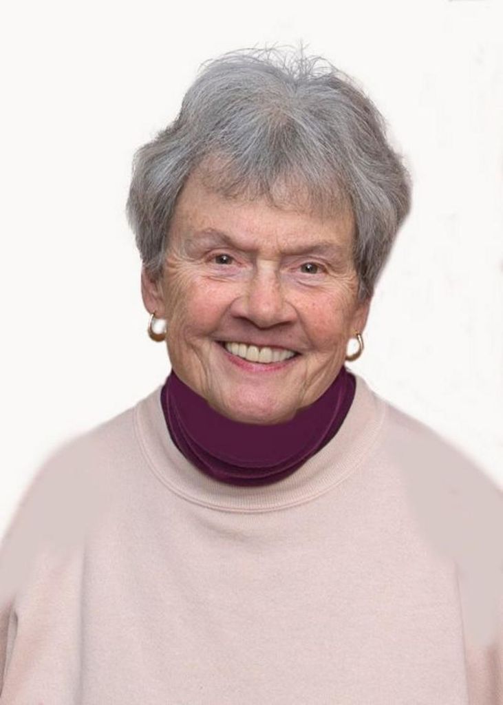 Claire "Elaine" Oehlers Profile Photo