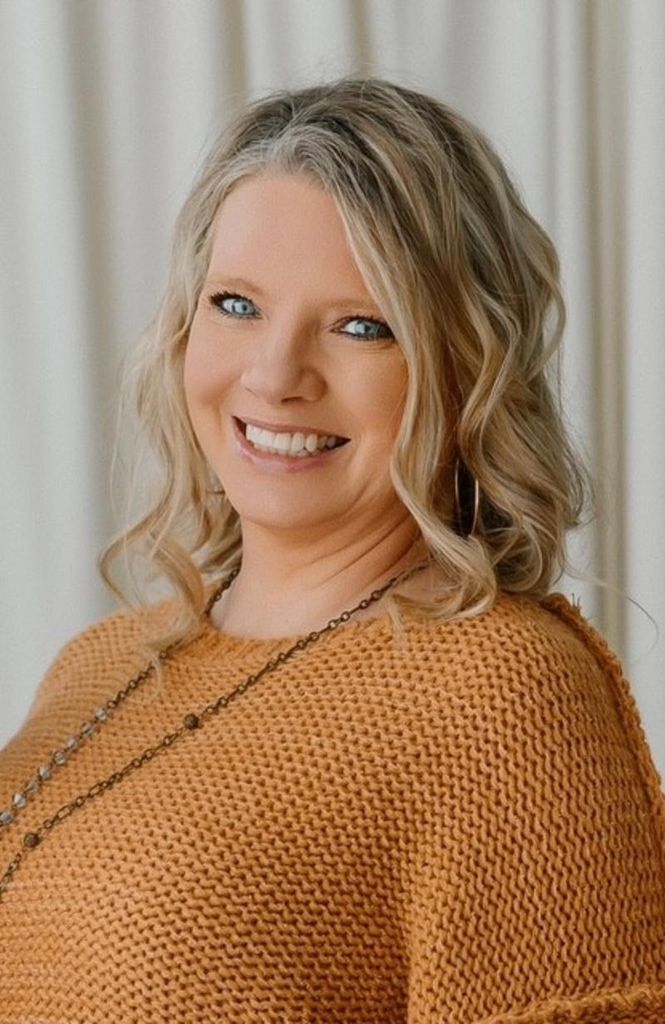 Kimberly Dawn Hofer Profile Photo