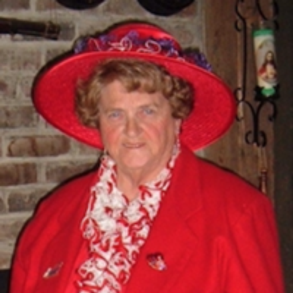 Ella Mae Laude