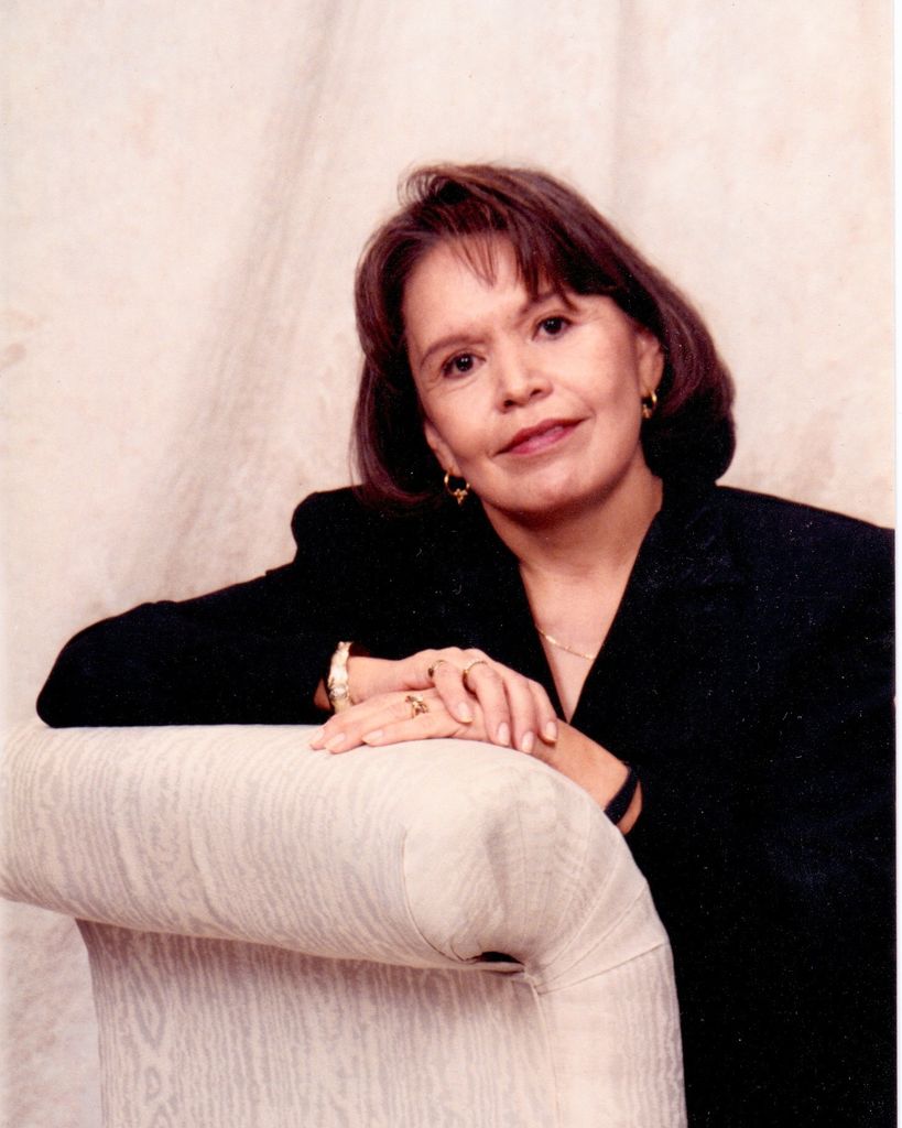 Toni Holton (Tulia)