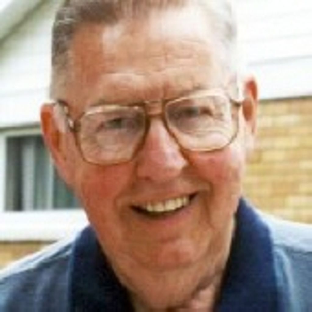 C.M. "Mike" C.M. 'Mike' Holder