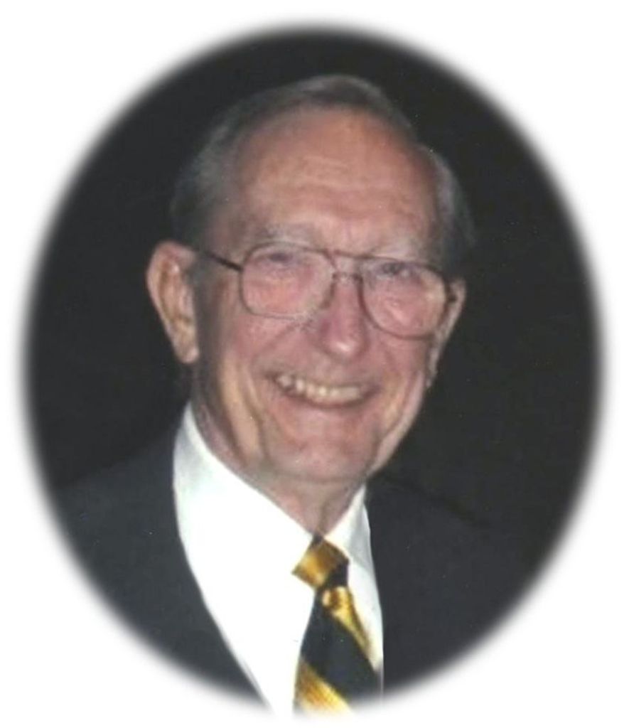 Col. Gary G Solander