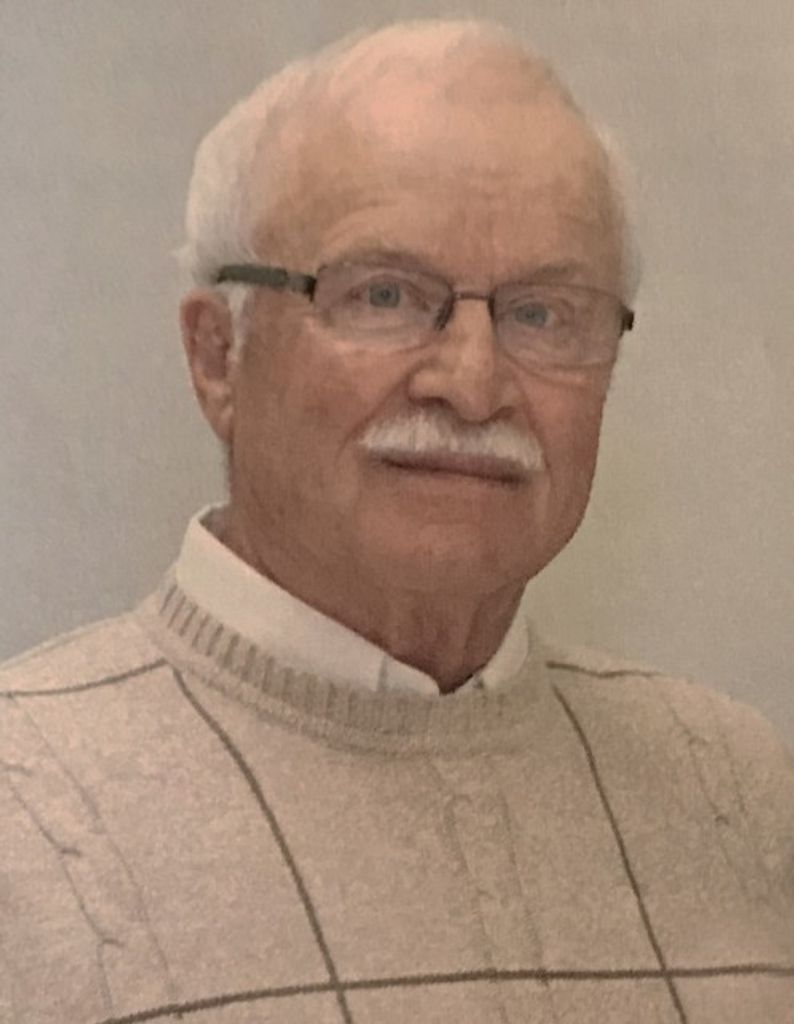 Lloyd "Fritz" Rossow