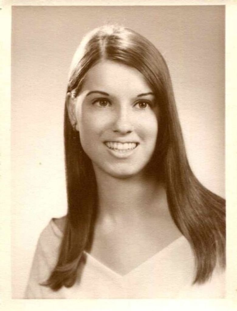 Ellen B. Mayhew Hart