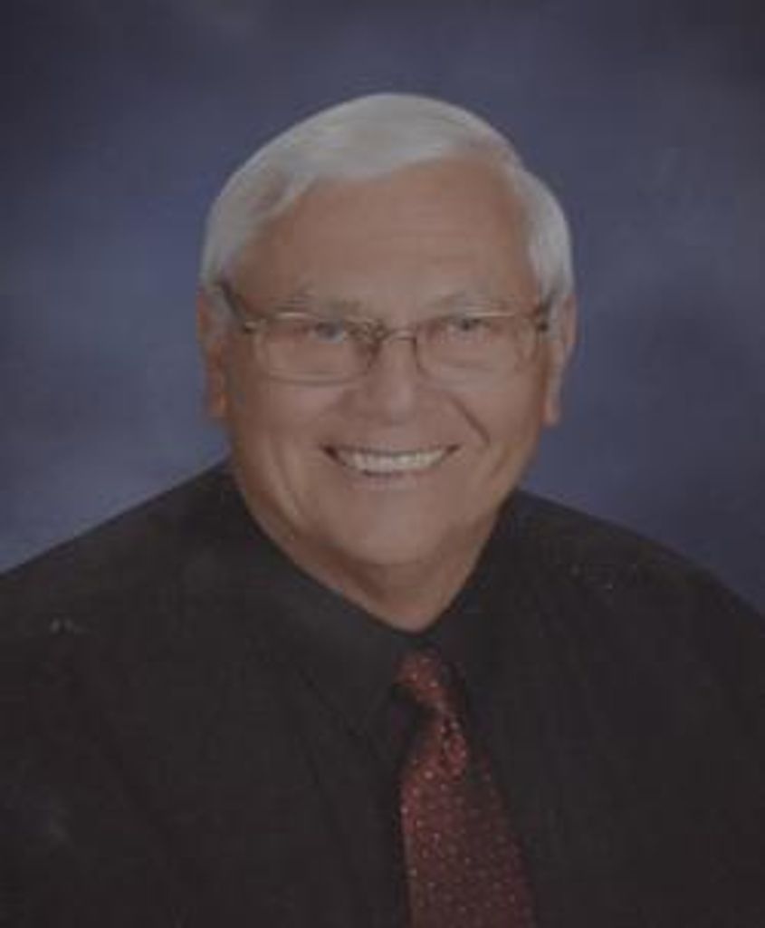 Loras F. Gudenkauf Profile Photo