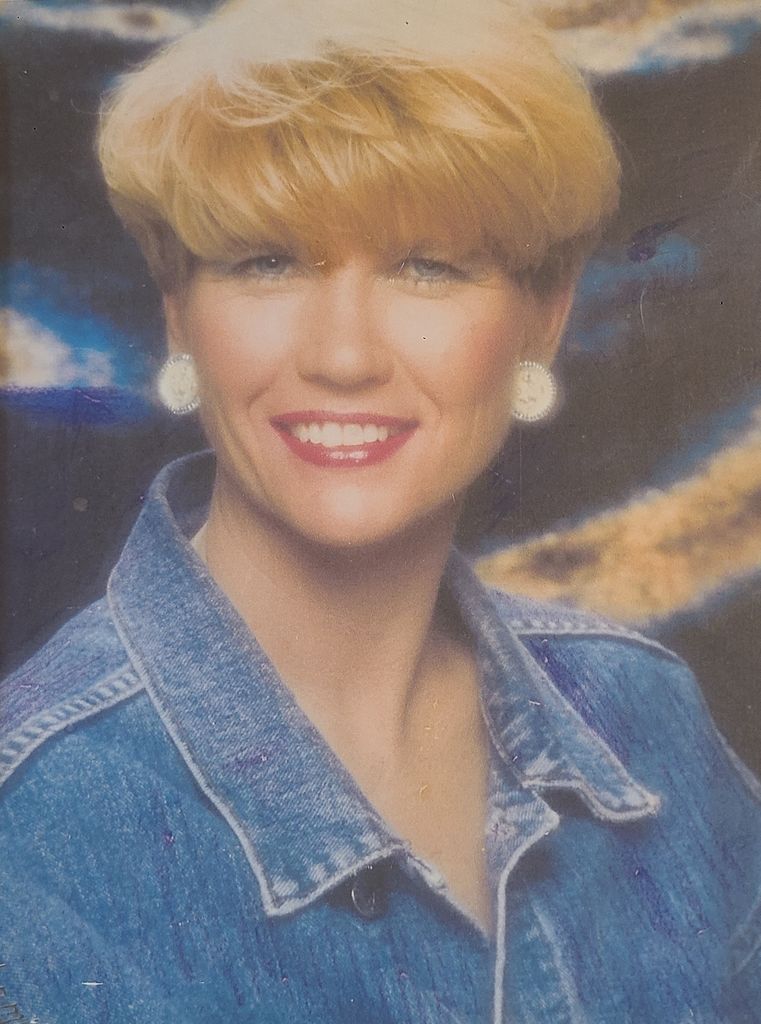 Sandra Zobel Profile Photo