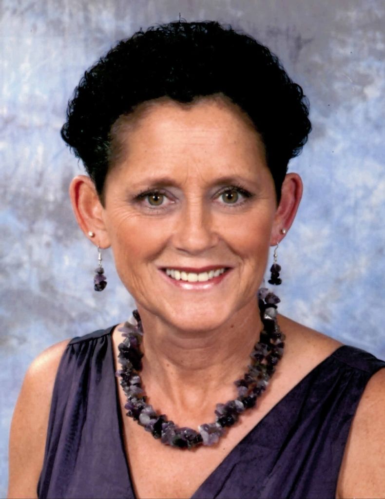 Elizabeth "Liz" Wilson Holmes Profile Photo