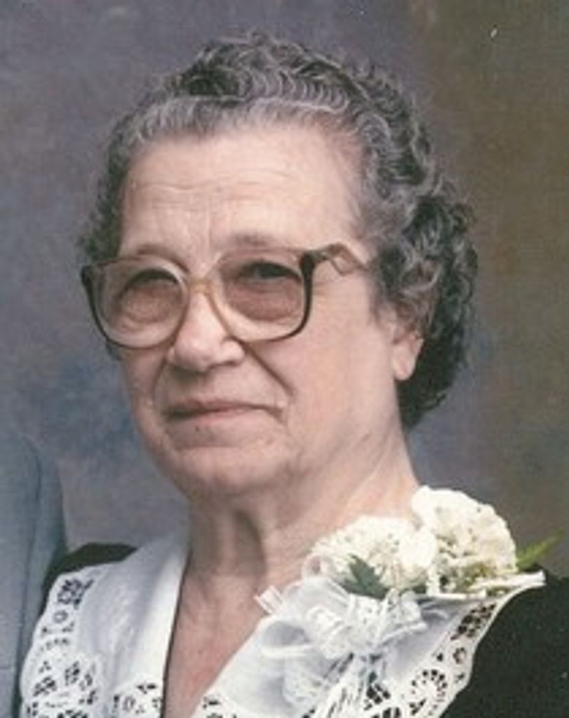 Elizabeth Crum