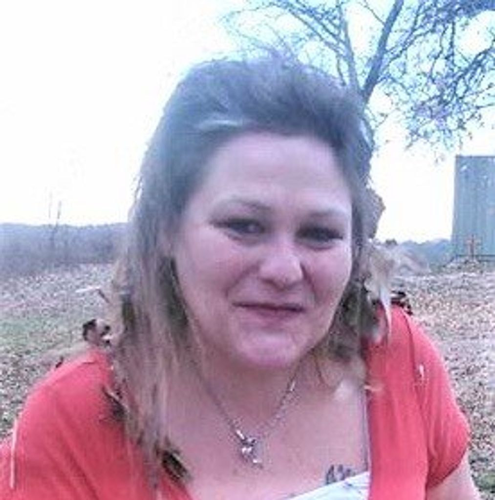 Crystal Gayle Holloway