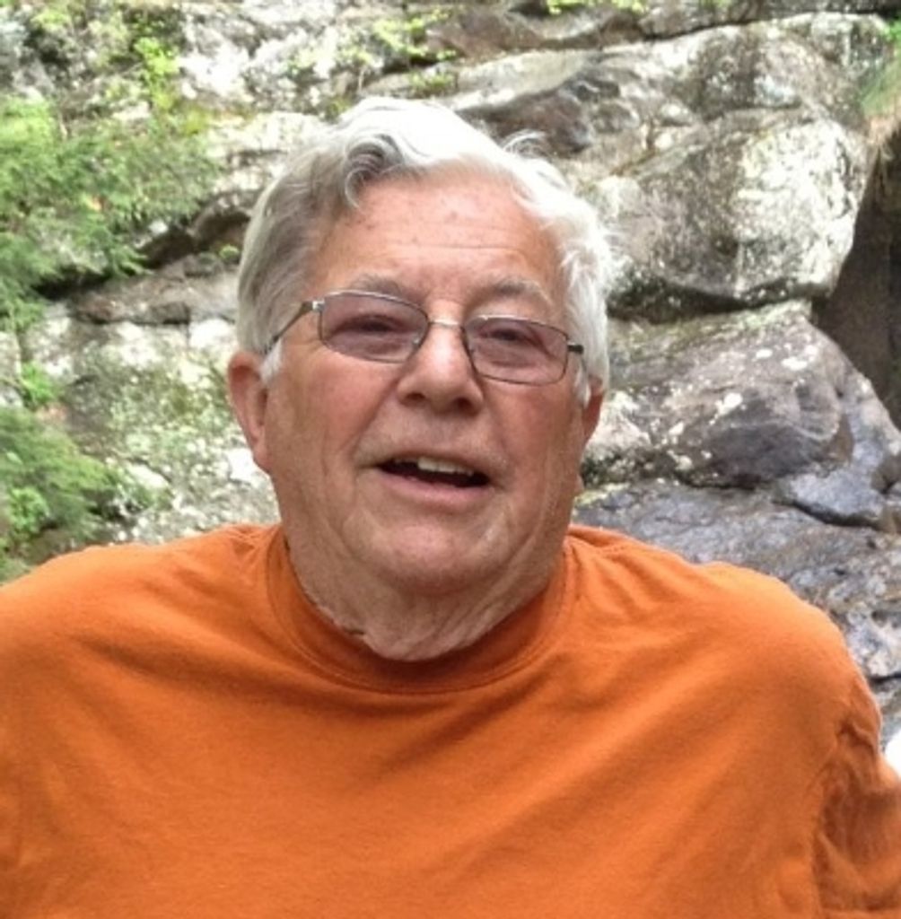 Mr Thomas E. Gillman Profile Photo