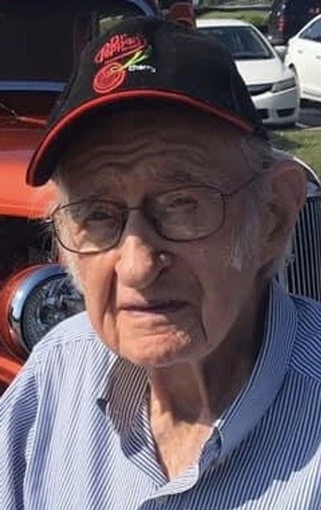 Floyd Gilbert "Gib" McCurry, 95