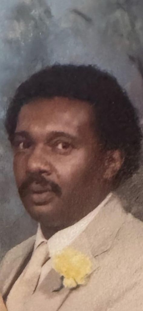 Thomas Clyde Crossland Profile Photo