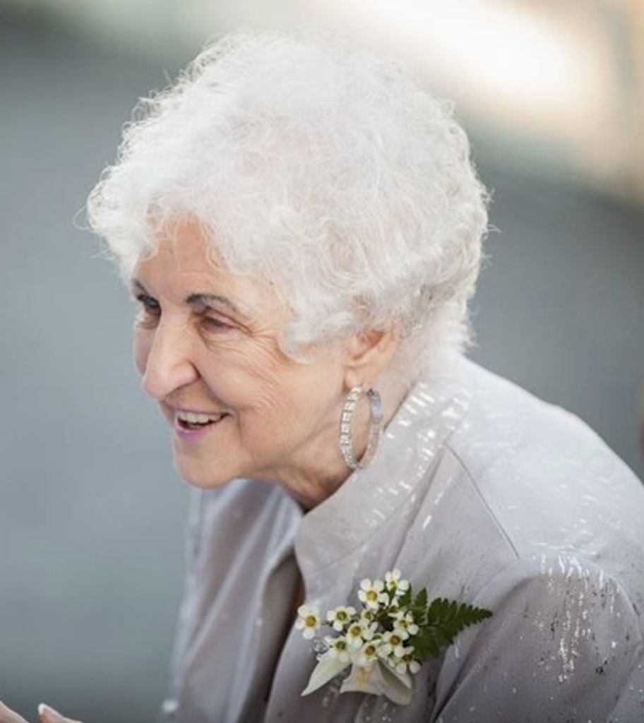 Roberta Dean January