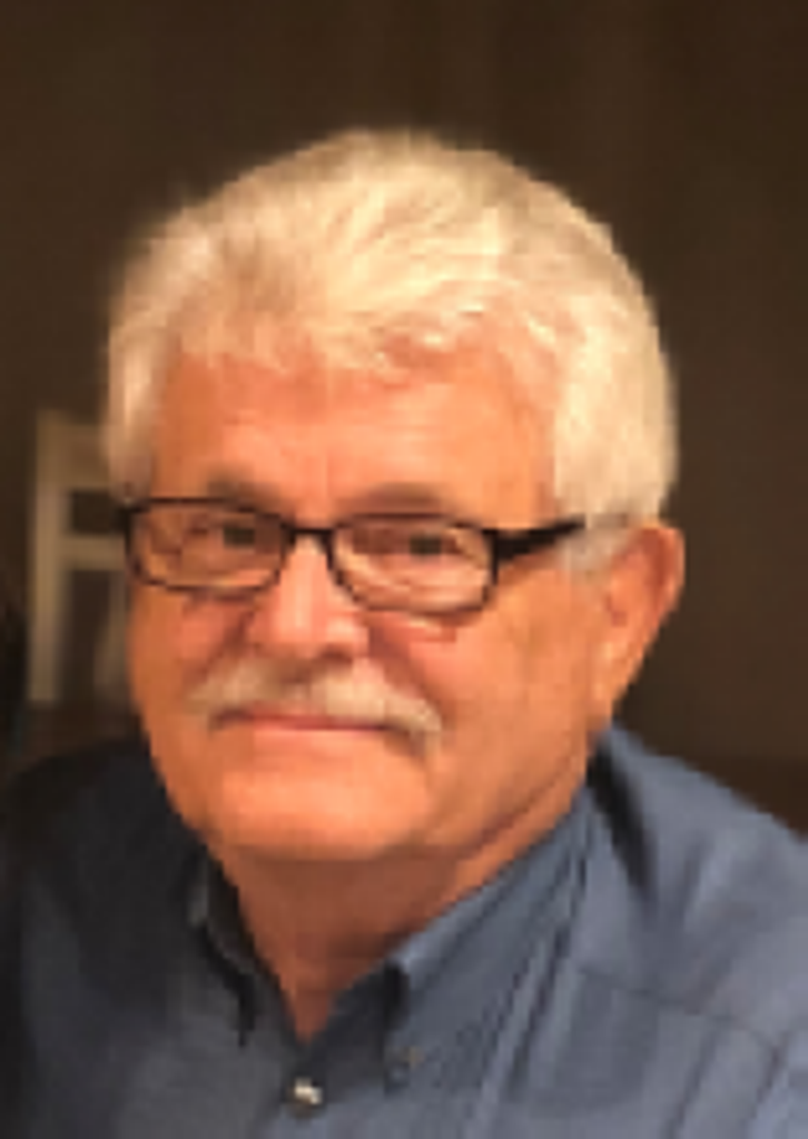 Larry  Gene Slater