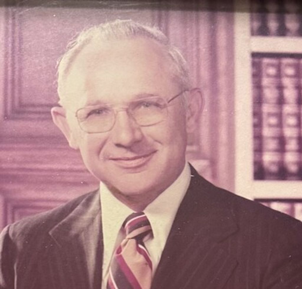 James L. "Les" Hodges