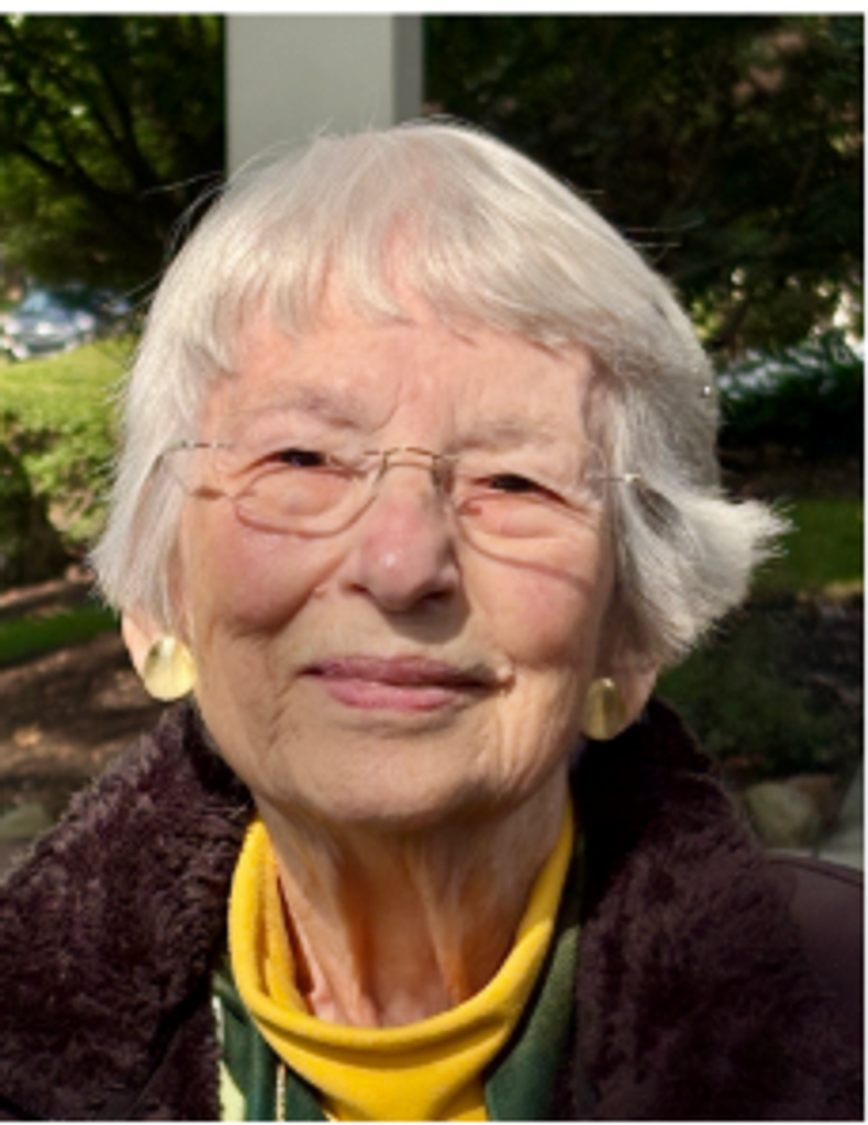 Lynn Mcmillion Profile Photo