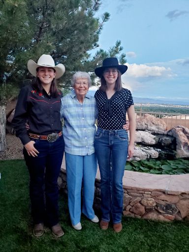 Marilyn J (Johnston)  Linker photo gallery thumbnail 56 of 65