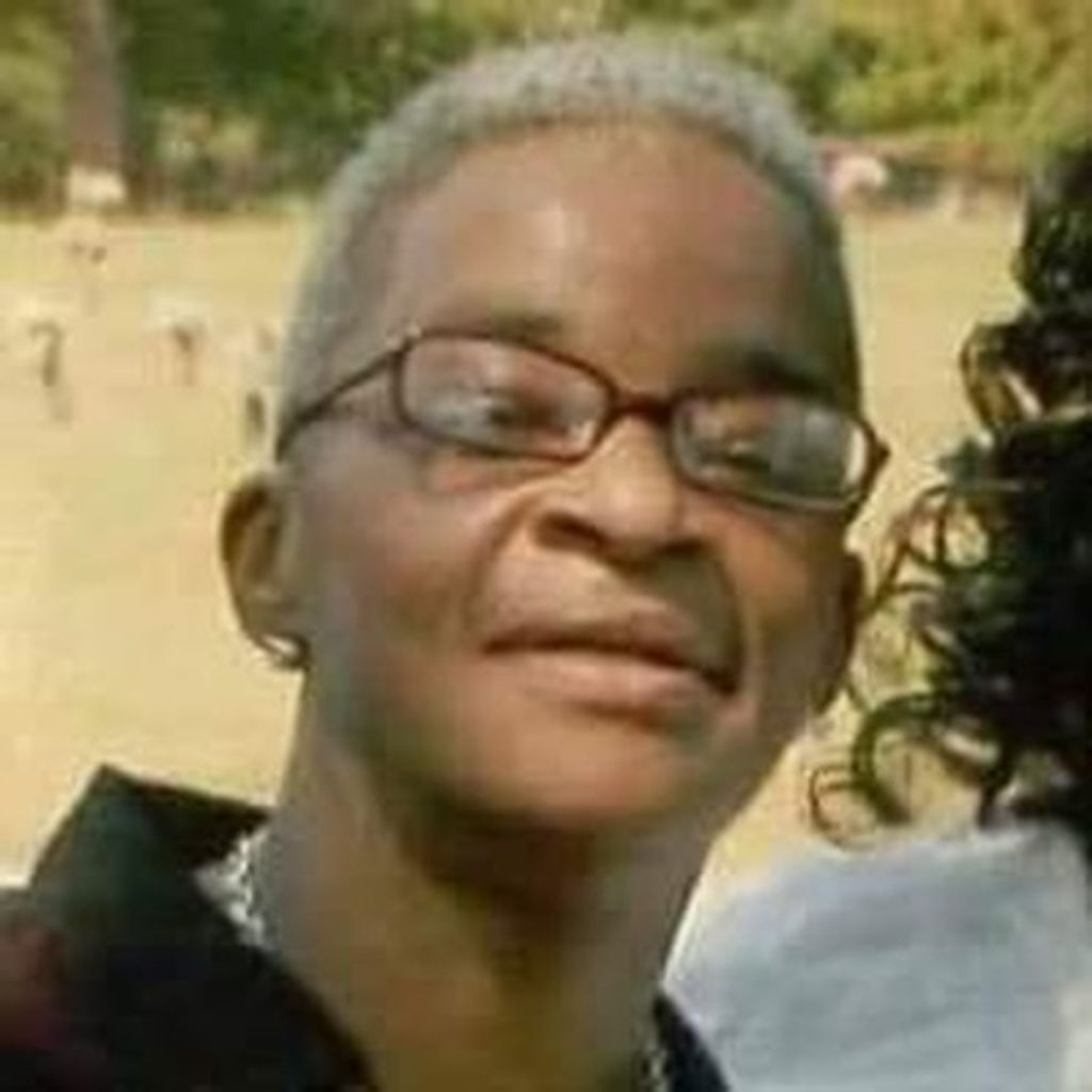 Derdria "Dee Dee" Pratt