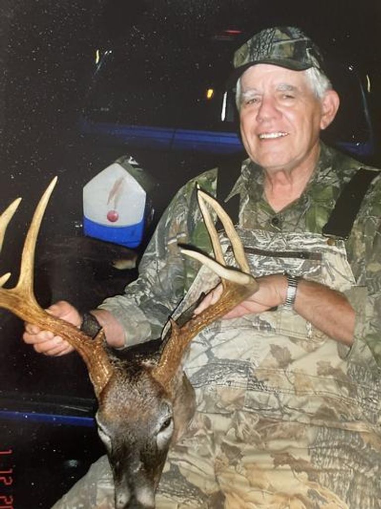Fred Thomas Gill Profile Photo