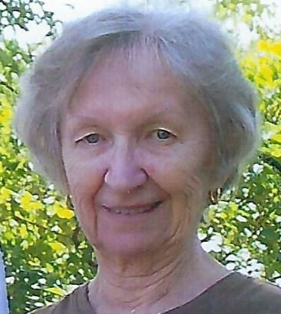 Barbara E.  Govednik (née Putrich) 