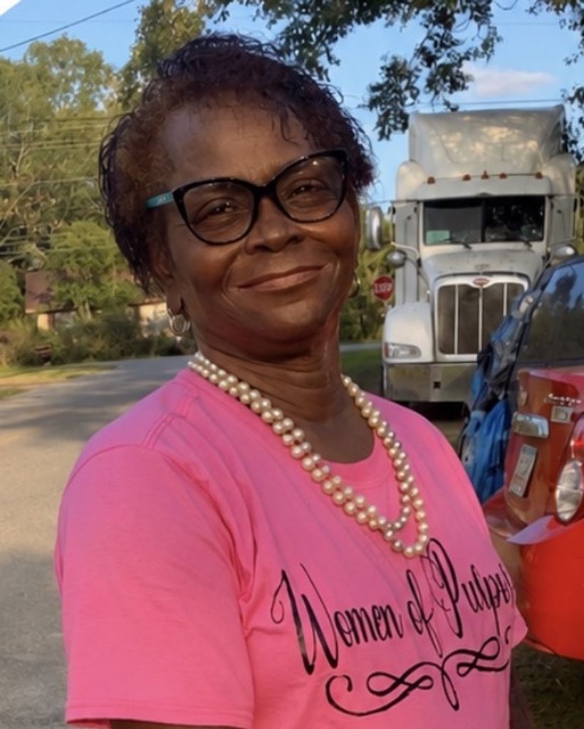 Ms. Aline Littleton Profile Photo