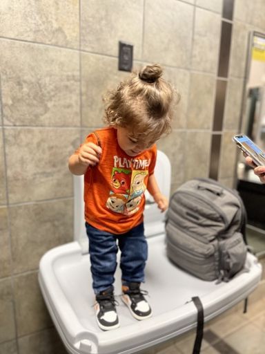 Jaxsyn Davis photo gallery thumbnail 22 of 44