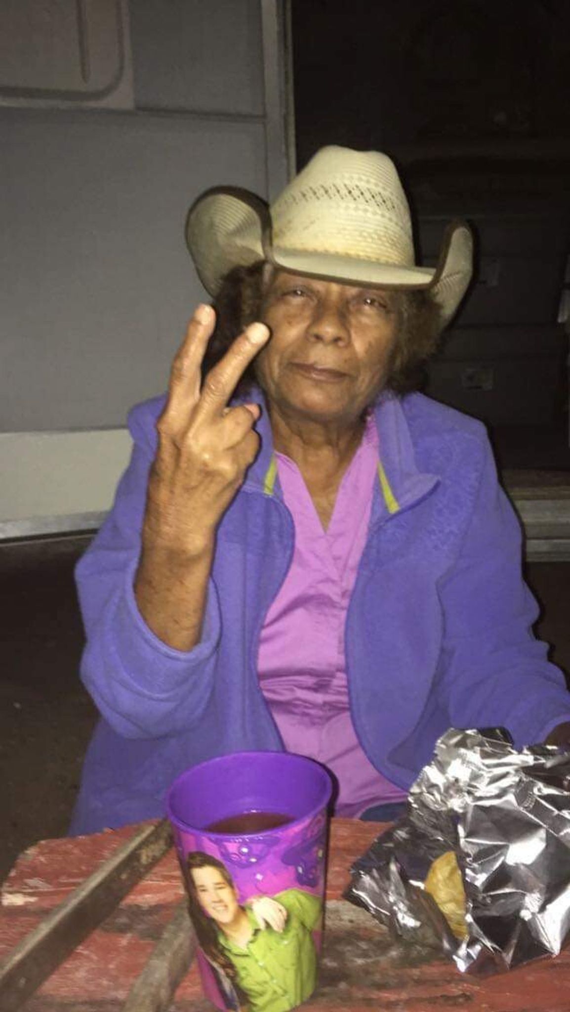 Maria D Avila photo gallery image 2 of 85