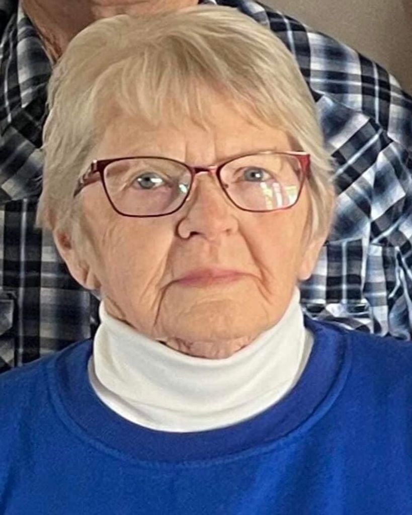 Nina Retzlaff Profile Photo