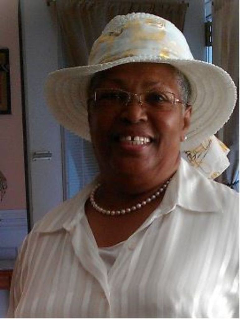 Phyllis  O'Neal