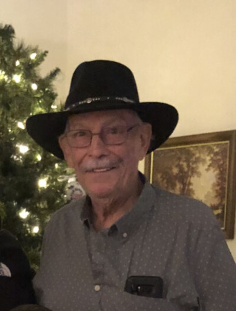 Kenneth Van Hoogen Profile Photo