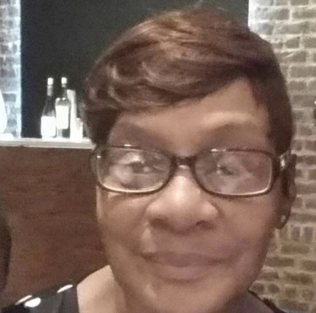 Mrs. Yvonne M. Hunter Profile Photo