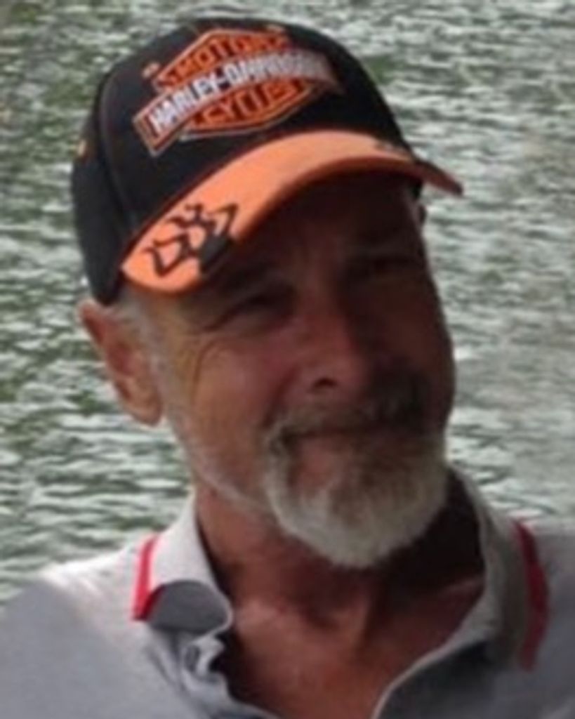 Robert "Bob" Long