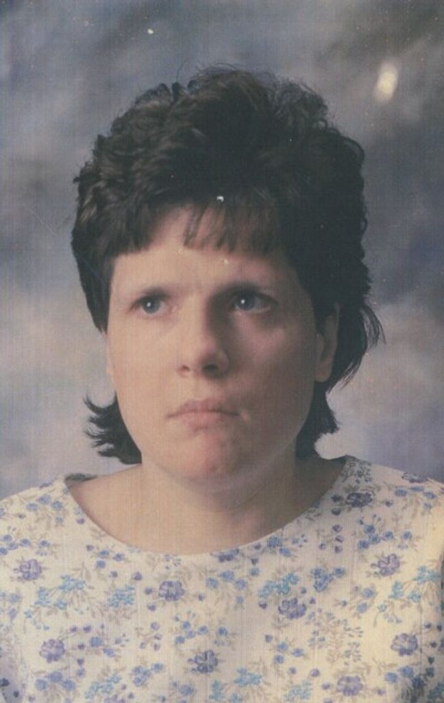 Julie Ann Lightner Profile Photo