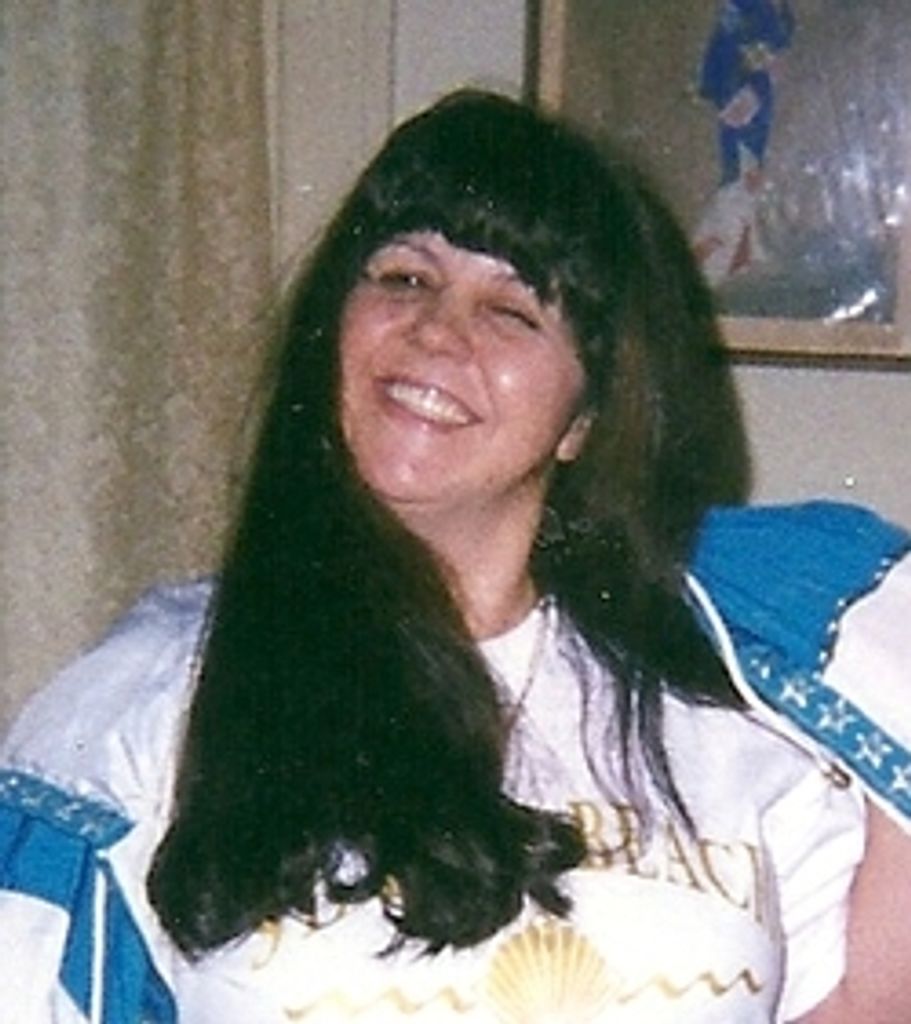 Julia Hicks Profile Photo