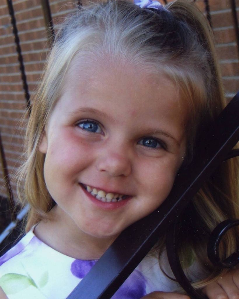 Annabella Renee "Bella" Loerop