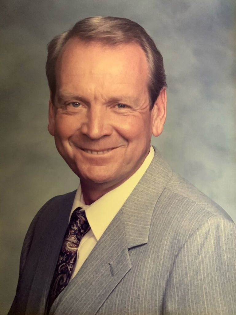 Clay Jackson Holloway Profile Photo