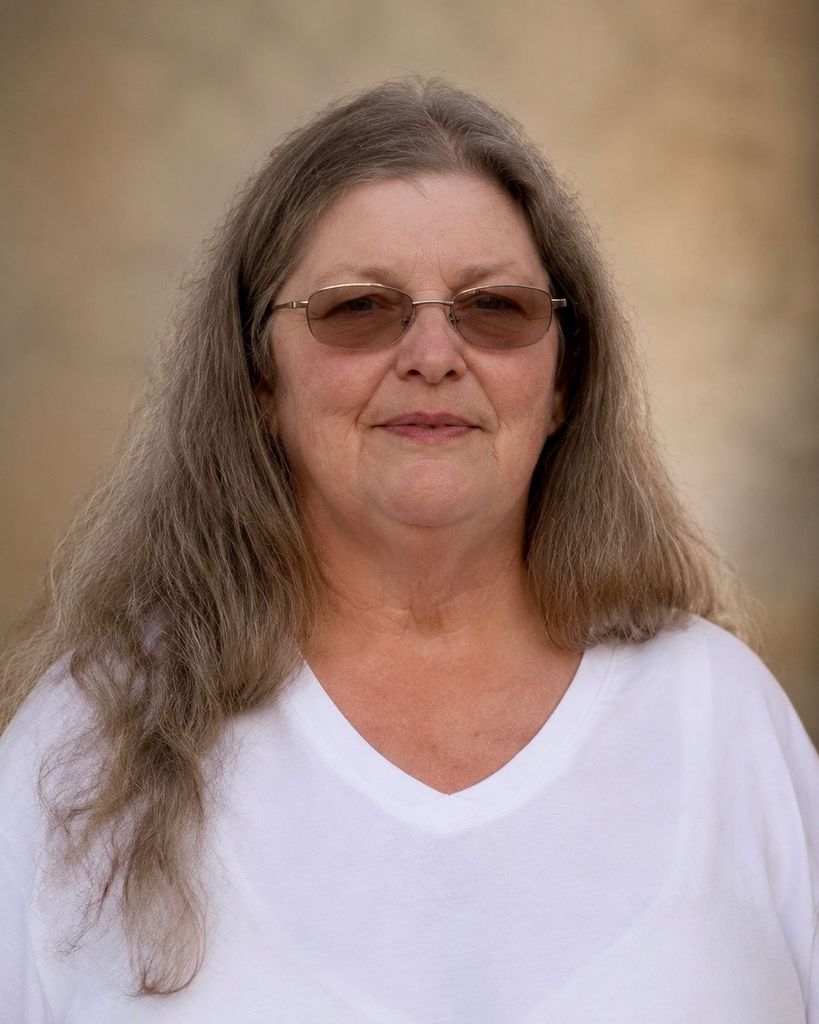 Sharon Georgia Peek Huscusson Profile Photo
