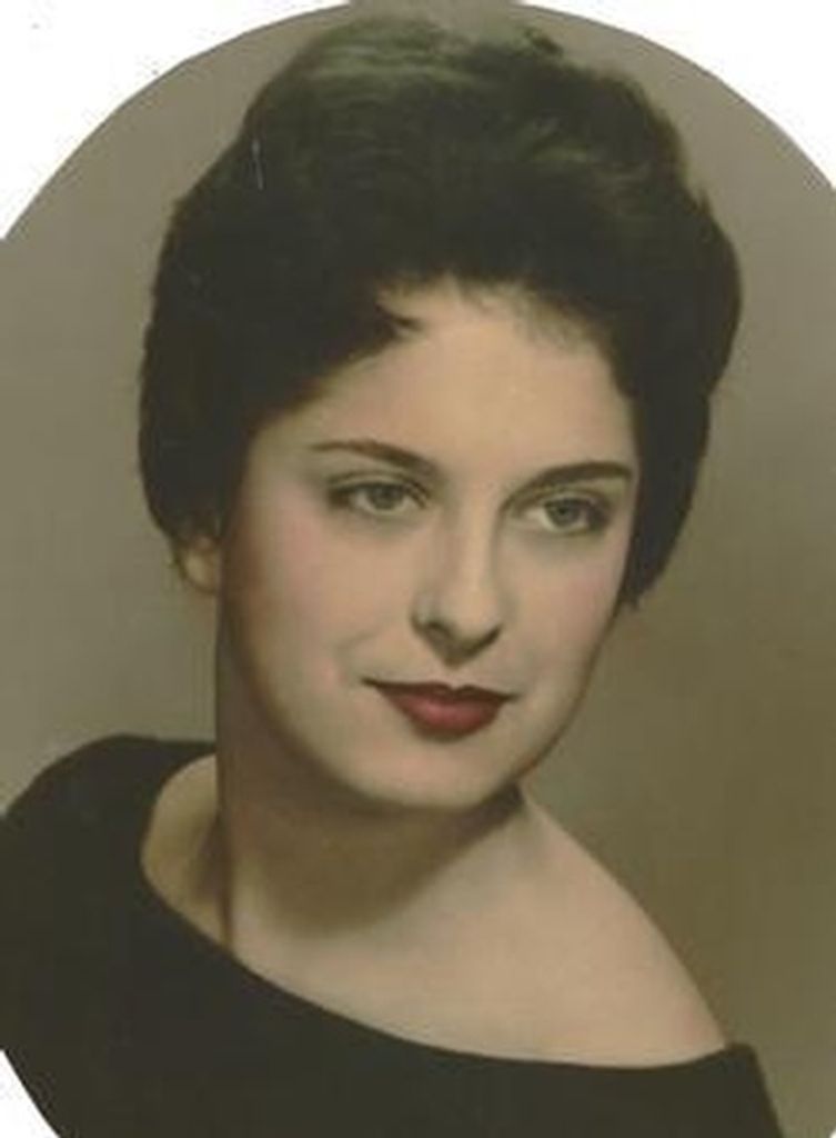 Brenda Mullins Profile Photo