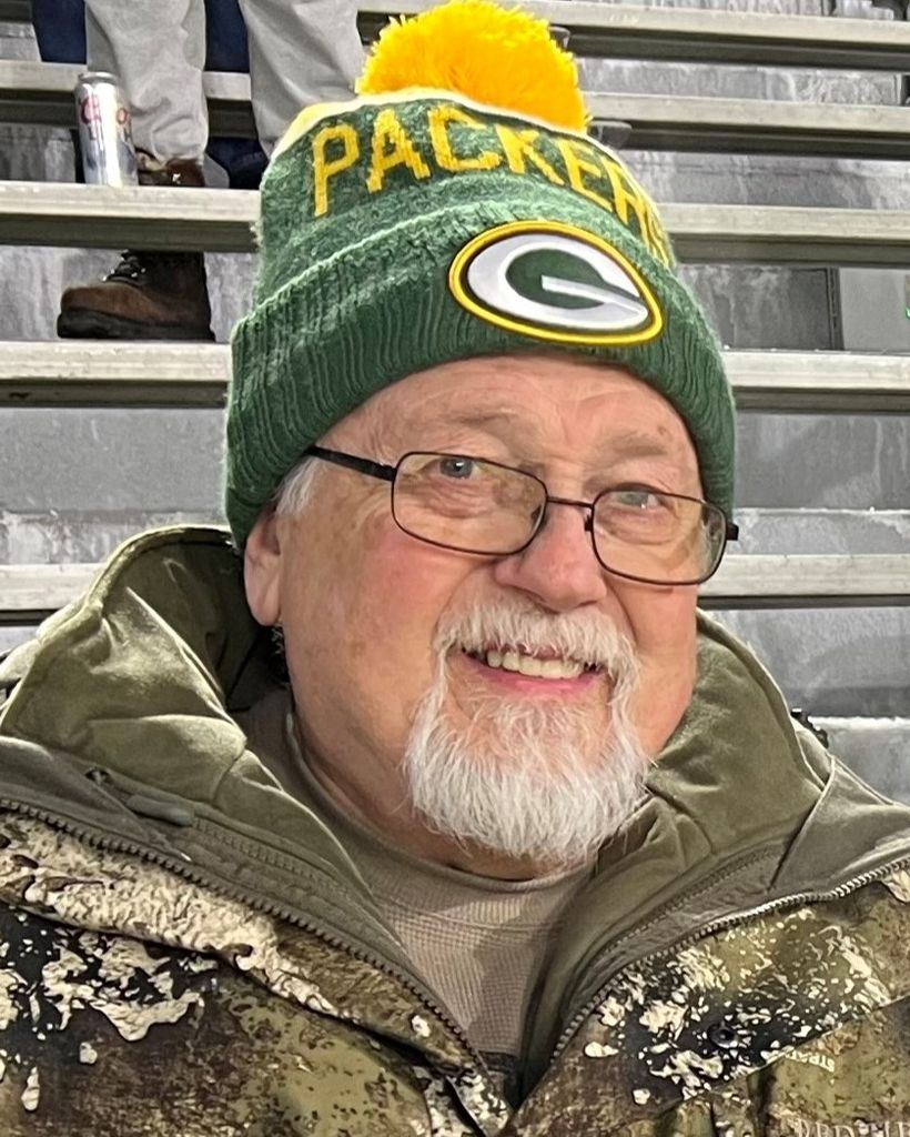 Robert "Bob" Edward Wichtoski