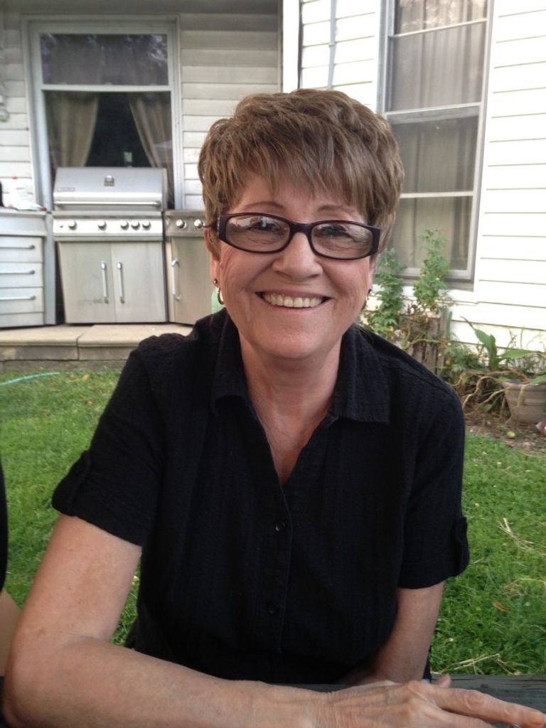 Jamie R (Smith)  Snair