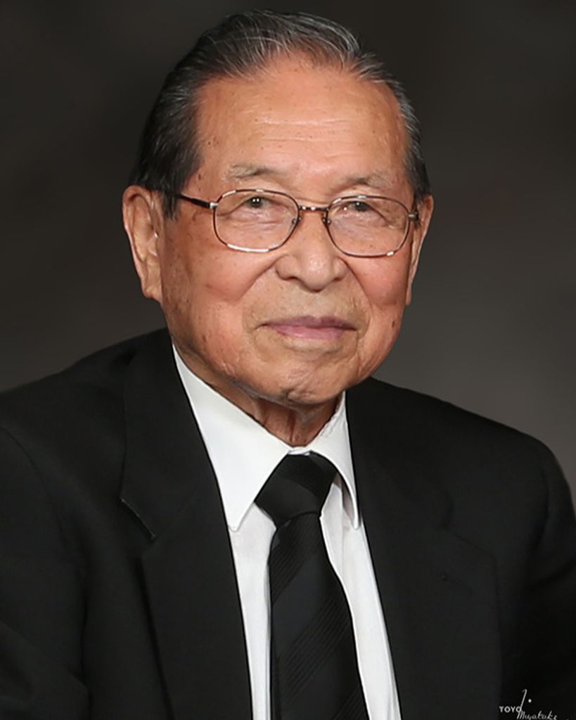 Timothy Shoji Manaka