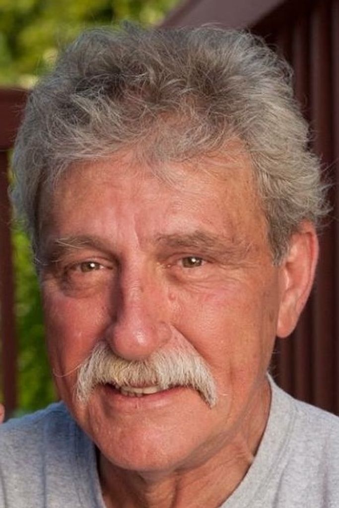 David Mollon Profile Photo